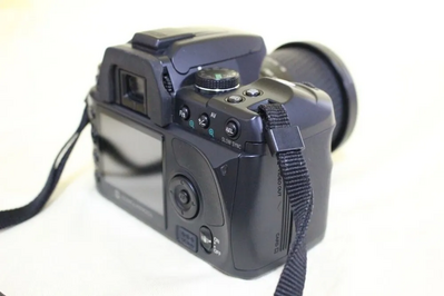 No Brand SLR Digital Image