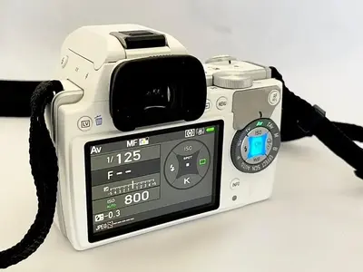 No Brand Generic Camera Image