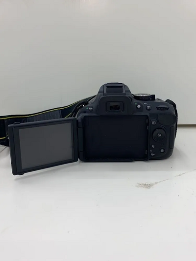 No Brand Generic Camera Image