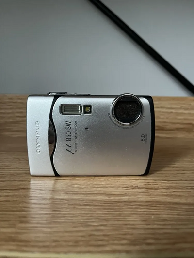 Olympus 850 SW Image