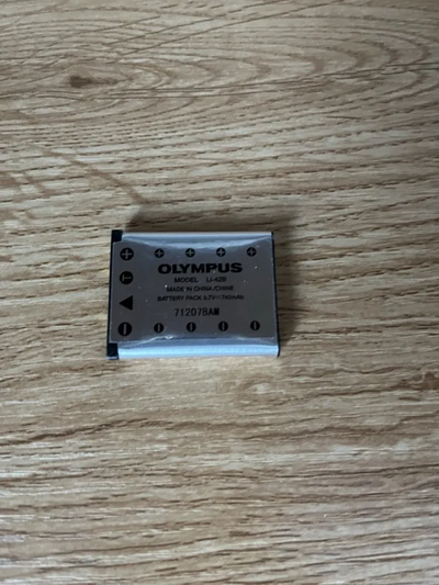 Olympus 850 SW Image