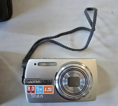 Olympus 840 Image