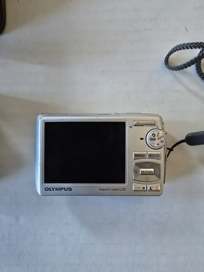 Olympus 840 Image