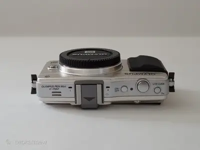 Olympus PEN E PM2 Image