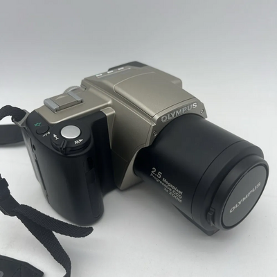 Olympus C-2500L Image
