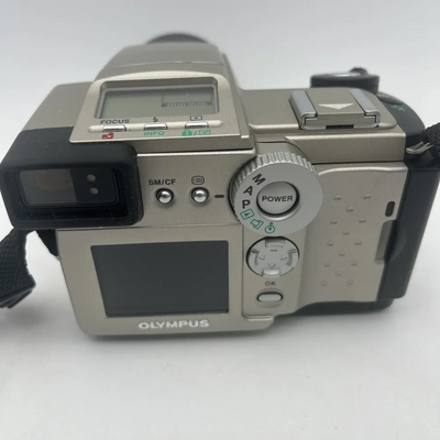Olympus C-2500L Image