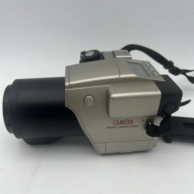 Olympus C-2500L Image
