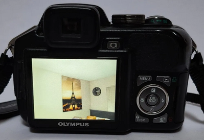 Olympus SP-560 UZ Image