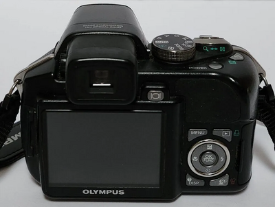 Olympus SP-560 UZ Image