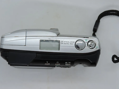 Olympus D-490 Image