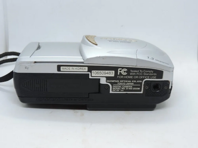 Olympus D-490 Image