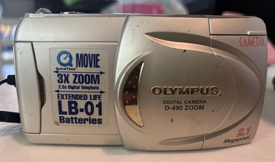 Olympus D-490 Image