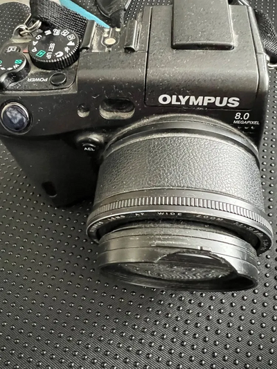 Olympus C-8080 Wide Zoom Image
