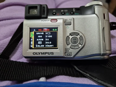 Olympus C-740 Ultra Zoom Image