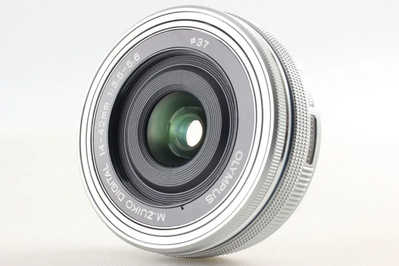 Olympus Pen E-PL8 Image