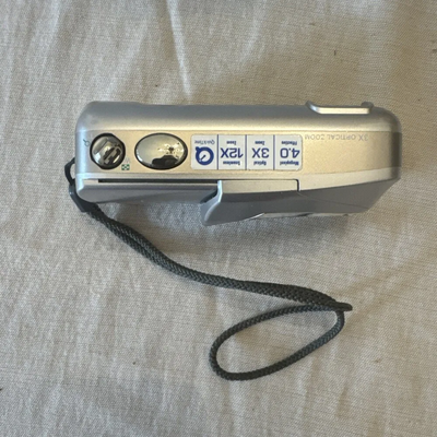 Olympus D-580 Zoom Image