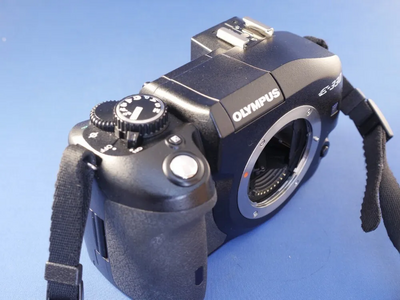Olympus E-330 Image