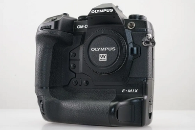 Olympus E-M1X Image