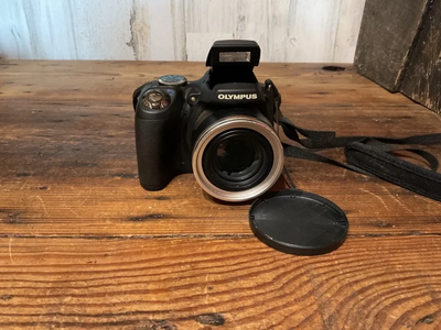 Olympus SP-590UZ Image