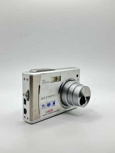 Olympus D-630 Zoom Image