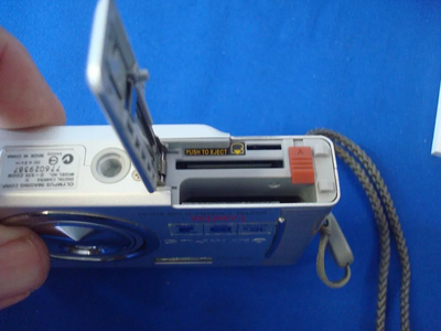 Olympus D-630 Zoom Image