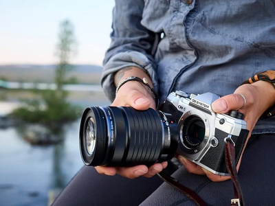 OM SYSTEM OM-5 Black 12-45mm Image