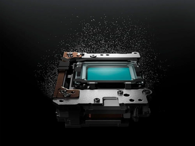 OM SYSTEM OM-D E-M5 Mark III Black Body with M.Zuiko Digital ED 14-150mm F4.0-5.6 II Black Lens Kit Image