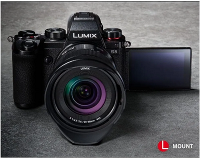 Panasonic LUMIX S5 Image