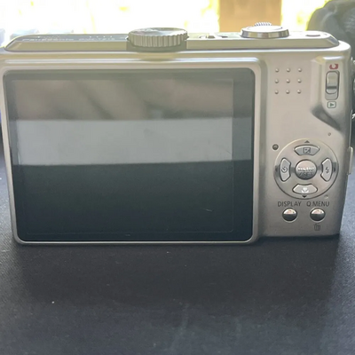 Panasonic DMC-TZ15 Image