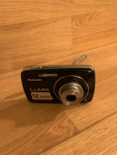 Panasonic S1 Image