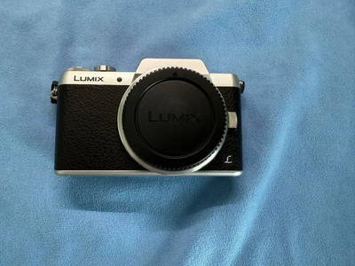 Panasonic GF7 Image