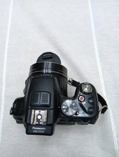 Panasonic Lumix dmc-fz200 Image