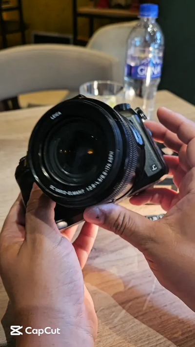 Panasonic Lumix DMC-FZ2500 Image
