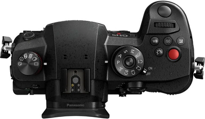 Panasonic Lumix GH5 II Image