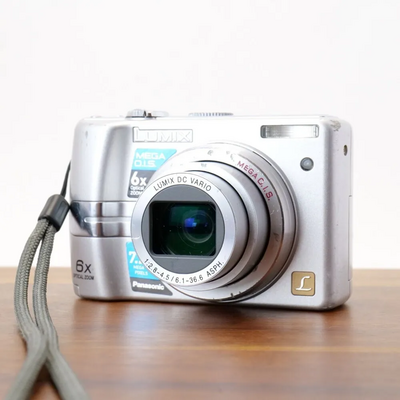 Panasonic DMC-LZ7 Image