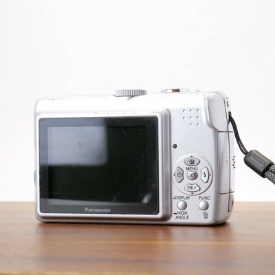 Panasonic DMC-LZ7 Image