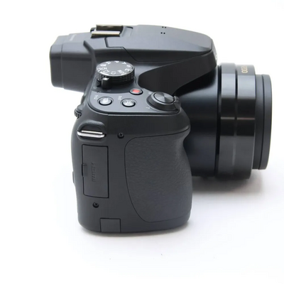 Panasonic DC-FZ85 Image