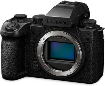 Panasonic S5M2X with Two Lens Kit Image