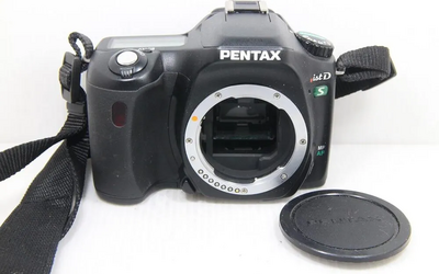 Pentax *ist DS Image