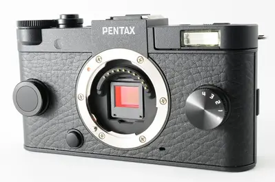 Pentax Q-S1 Image