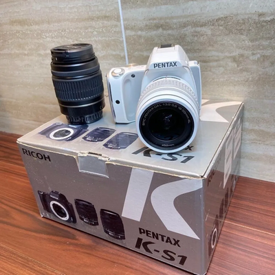 Pentax K-s1 Image