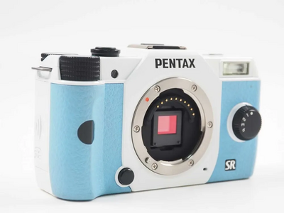 Pentax Q10 Image