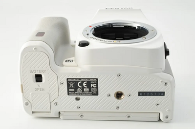 Pentax KS-2 White Image