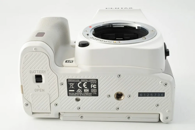 Pentax KS-2 White Image