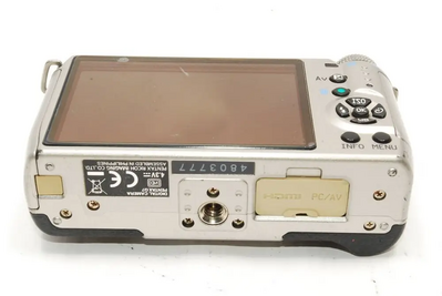 Pentax Q7 Image
