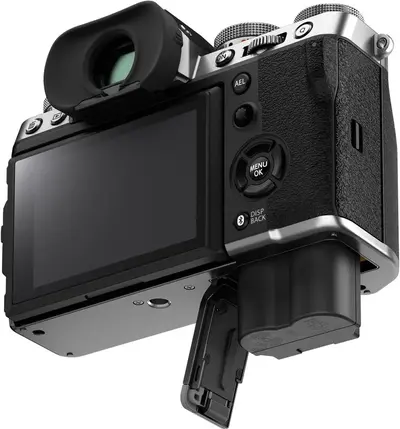 Pixel Connection X-T5 with 16-50mm Lens Image