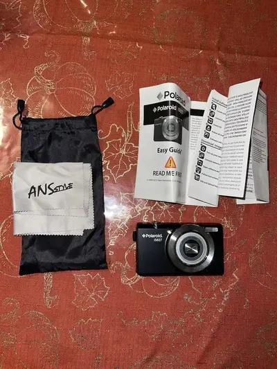 Polaroid IS827 Image