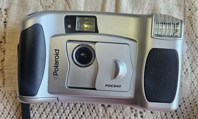 Polaroid PDC 640 Image