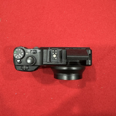Ricoh Gxr+p10kit 28-300mm Image