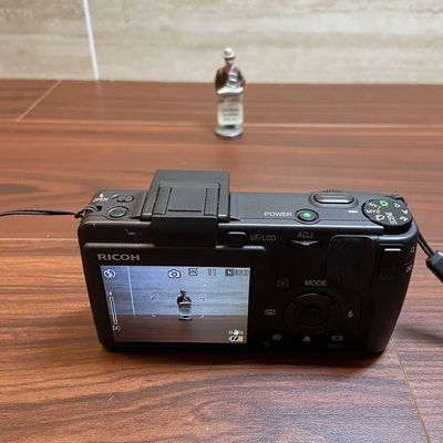 Ricoh GX100 Image